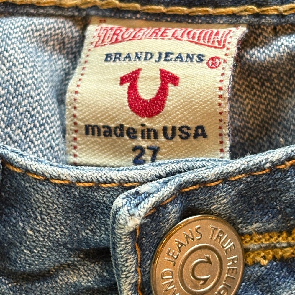 True Religion Light Blue Flare Distressed Jeans Size 27 (US size 4). - Picture 4 of 6